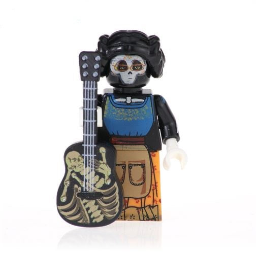 Tía Victoria from Coco Minifigure.