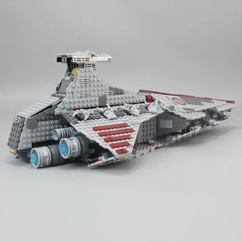 Compatible 8039 Star Venator Set Republic Toy Attack Cruiser Model Building Block Bricks Birthday Christmas Gifts